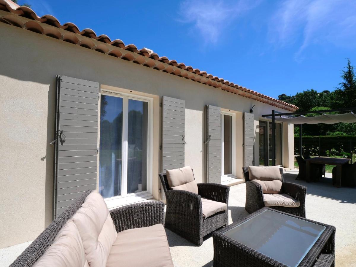 Les Yuccas -Maison Neuve Avec Un Jardin A Saint Paul De Vence Exterior photo