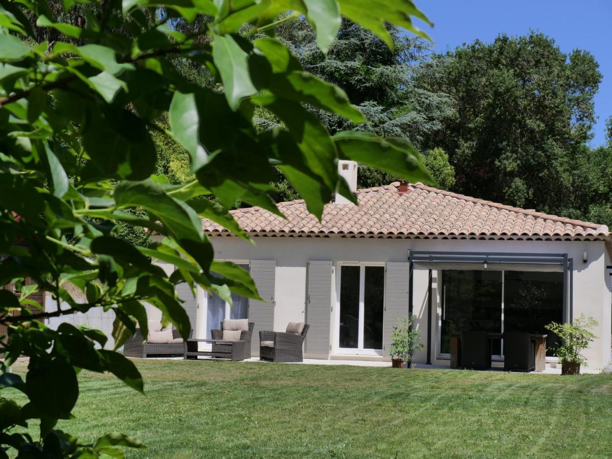 Les Yuccas -Maison Neuve Avec Un Jardin A Saint Paul De Vence Exterior photo